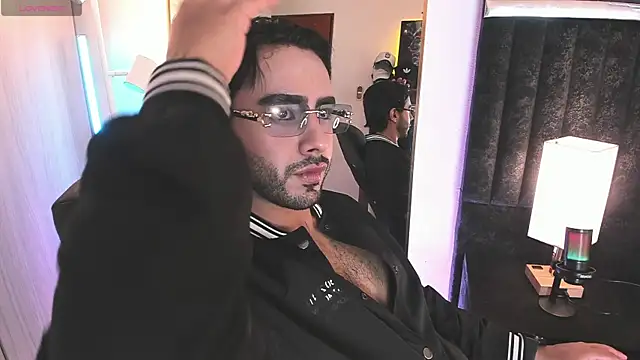 ItsMeEros online show from April 2026 10:12:02 PM