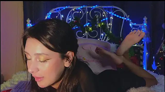 Snapshot of Funny_Bunny chatting on January 2025 03:15:01 AM Funny Bunny online show from January 2025 03:15:01 AM