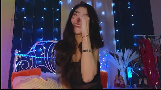 Snapshot of Funny_Bunny chatting on January 2025 01:48:01 AM Funny Bunny online show from January 2025 01:48:01 AM