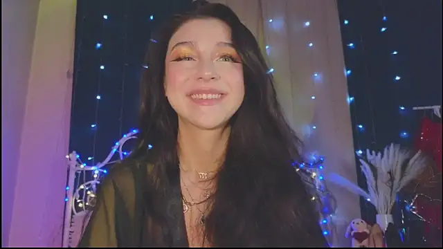 Snapshot of Funny_Bunny chatting on March 2025 11:38:02 PM Funny Bunny online show from March 2025 11:38:02 PM