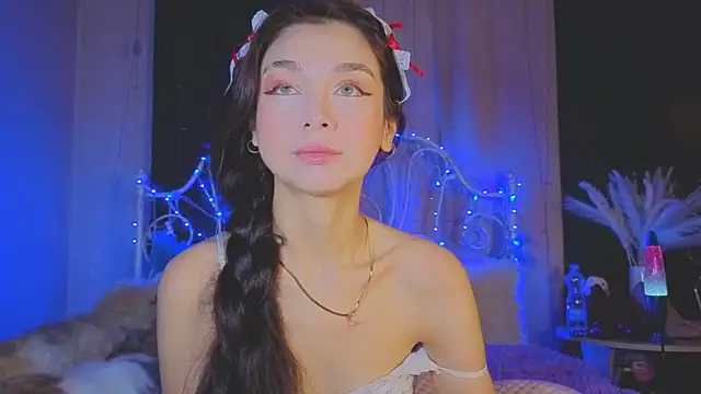 Snapshot of Funny_Bunny chatting on October 2025 11:03:02 PM Funny Bunny online show from October 2025 11:03:02 PM