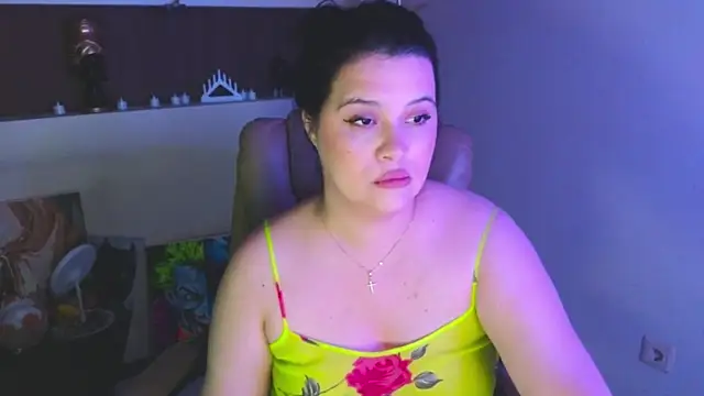 Snapshot of Malika_uAngel chatting on May 2026 07:42:01 PM Malika uAngel online show from May 2026 07:42:01 PM