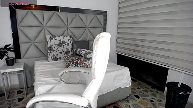 Snapshot of nana_levy chatting on January 2025 10:06:02 AM nana levy online show from January 2025 10:06:02 AM