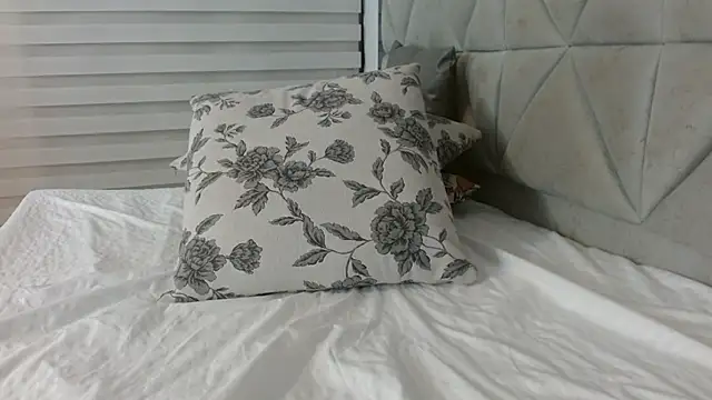 Snapshot of nana_levy chatting on March 2025 10:29:02 AM nana levy online show from March 2025 10:29:02 AM