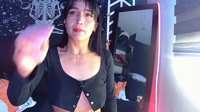 EvangelineCors online show from January 2025 06:14:01 PM