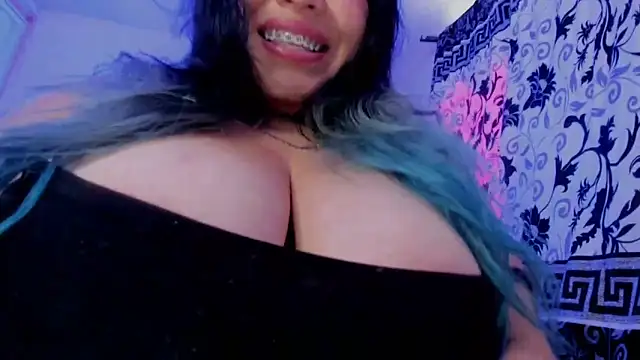 Snapshot of Fierymichef chatting on November 2025 08:31:01 PM Fierymichef online show from November 2025 08:31:01 PM