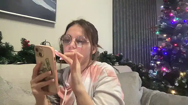 lovebellagrey online show from January 2025 01:14:02 PM