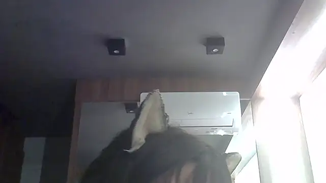 Skinny-Kitten online show from May 2026 03:17:01 PM