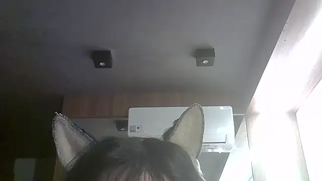 Skinny-Kitten online show from May 2026 07:02:02 AM