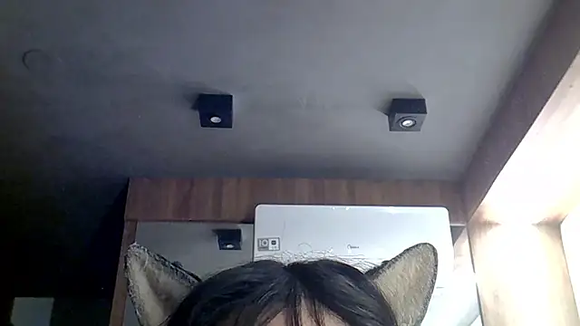 Snapshot of Skinny-Kitten chatting on June 2026 12:32:02 AM Skinny-Kitten online show from June 2026 12:32:02 AM