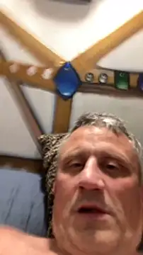 Snapshot of prekumstud chatting on December 2024 08:18:01 AM prekumstud online show from December 2024 08:18:01 AM