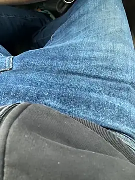 Snapshot of prekumstud chatting on September 2025 02:28:02 PM prekumstud online show from September 2025 02:28:02 PM