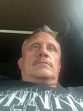 prekumstud online show from May 2026 03:31:02 PM