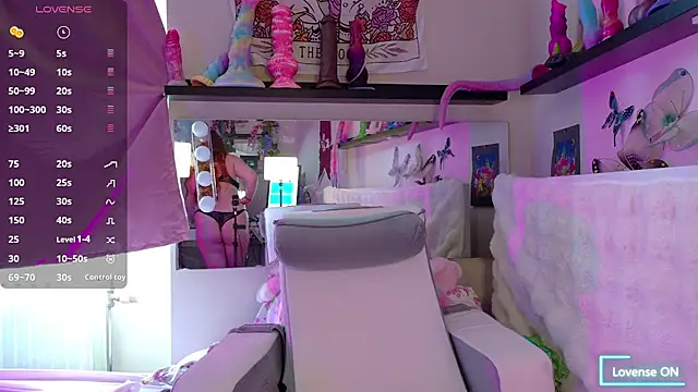 FluffyRainbowKity online show from June 2026 08:17:02 AM