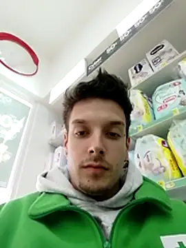 MisterMauro20 online show from June 2026 06:13:02 PM