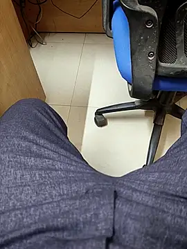 adicma123 online show from March 2026 07:48:02 AM