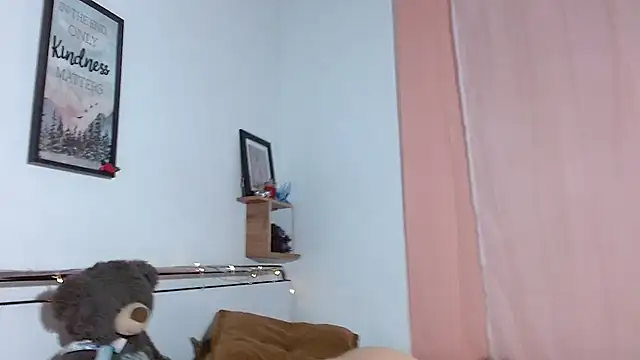 nickyCollins online show from February 2025 08:33:01 AM