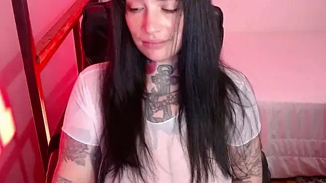 Snapshot of VampGirl1 chatting on December 2024 02:00:01 PM VampGirl1 online show from December 2024 02:00:01 PM