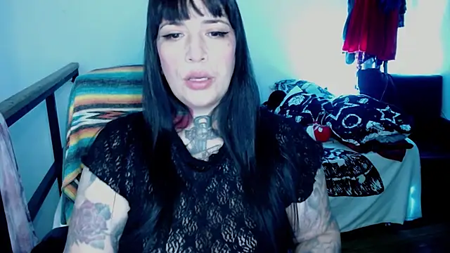 Snapshot of VampGirl1 chatting on October 2025 01:25:02 AM VampGirl1 online show from October 2025 01:25:02 AM