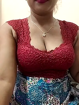 Snapshot of ANGE-MOU chatting on May 2026 03:47:01 AM ANGE-MOU online show from May 2026 03:47:01 AM