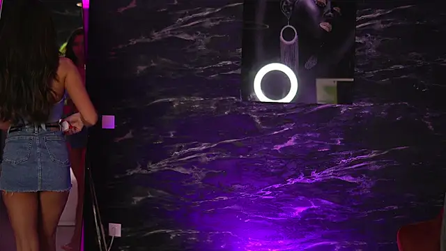 Snapshot of EllenKarter chatting on February 2025 03:20:01 AM EllenKarter online show from February 2025 03:20:01 AM