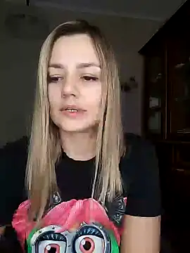 Snapshot of KrissSexi chatting on March 2025 06:00:02 PM KrissSexi online show from March 2025 06:00:02 PM