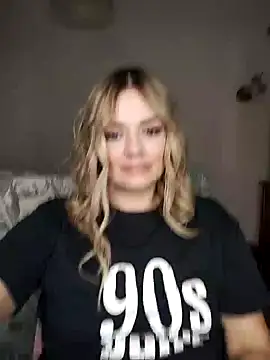 Snapshot of KrissSexi chatting on March 2025 11:06:01 PM KrissSexi online show from March 2025 11:06:01 PM