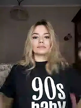 Snapshot of KrissSexi chatting on March 2025 07:59:01 AM KrissSexi online show from March 2025 07:59:01 AM