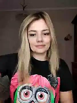 Snapshot of KrissSexi chatting on March 2025 05:23:02 AM KrissSexi online show from March 2025 05:23:02 AM