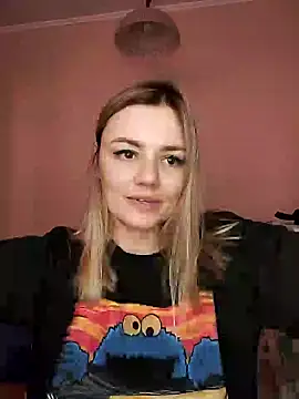 Snapshot of KrissSexi chatting on March 2025 10:46:02 AM KrissSexi online show from March 2025 10:46:02 AM