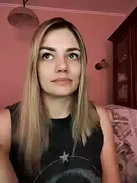 Snapshot of KrissSexi chatting on March 2025 09:37:02 AM KrissSexi online show from March 2025 09:37:02 AM