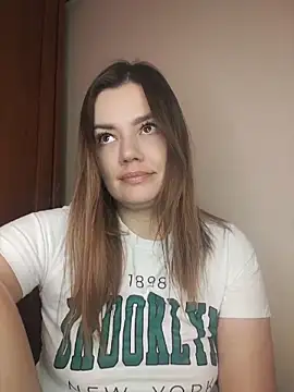 KrissSexi online show from April 2026 07:09:01 AM