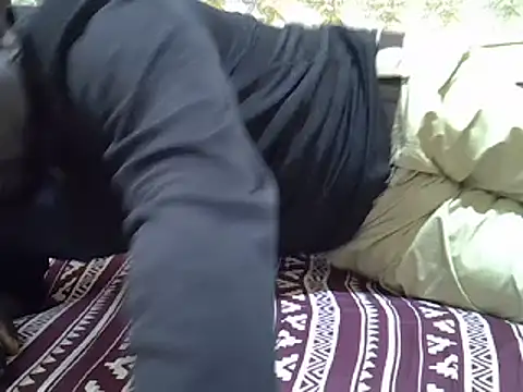 Snapshot of Leebwoy20 chatting on December 2024 08:49:02 AM Leebwoy20 online show from December 2024 08:49:02 AM