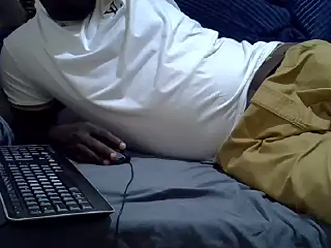 Snapshot of Leebwoy20 chatting on December 2024 05:16:02 AM Leebwoy20 online show from December 2024 05:16:02 AM