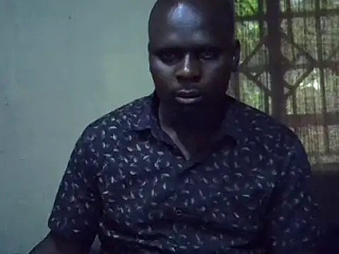 Snapshot of Leebwoy20 chatting on February 2025 08:40:02 AM Leebwoy20 online show from February 2025 08:40:02 AM