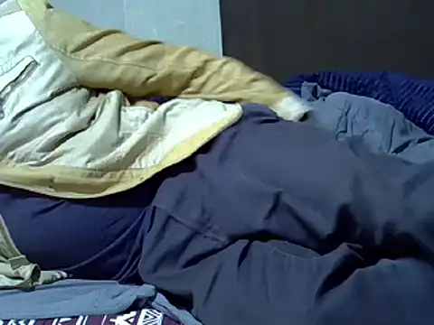 Snapshot of Leebwoy20 chatting on March 2025 07:29:02 PM Leebwoy20 online show from March 2025 07:29:02 PM