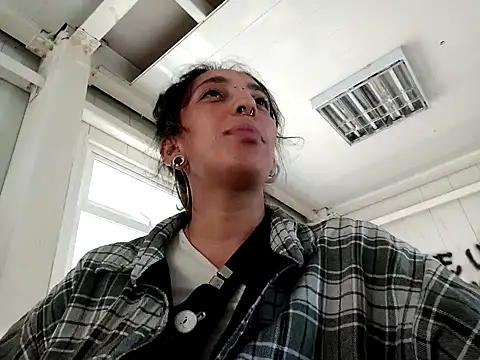 Snapshot of ORIANNA_BODMOD chatting on January 2025 01:34:01 PM ORIANNA BODMOD online show from January 2025 01:34:01 PM