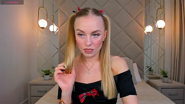 Barbie Lis online show from March 2025 12:27:02 AM