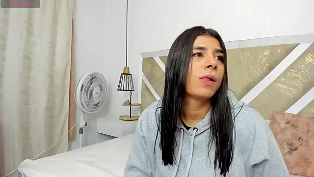 ZiaCalifa online show from February 2026 11:18:01 AM