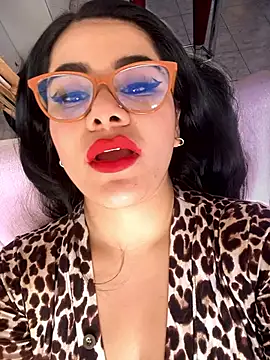 Snapshot of Insane_Issa chatting on February 2025 08:26:02 PM Insane Issa online show from February 2025 08:26:02 PM