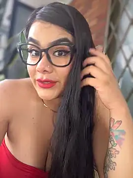 Snapshot of Insane_Issa chatting on March 2025 05:05:01 PM Insane Issa online show from March 2025 05:05:01 PM