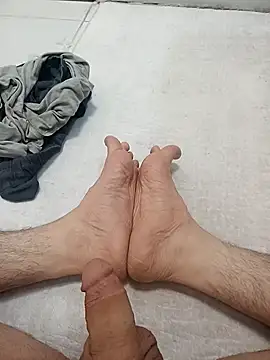 Snapshot of Hardapple01 chatting on March 2025 10:22:02 PM Hardapple01 online show from March 2025 10:22:02 PM