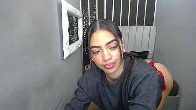 keizy  conte online show from December 2024 04:53:02 PM