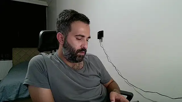 Snapshot of tgltplsr chatting on October 2025 10:07:02 PM tgltplsr online show from October 2025 10:07:02 PM