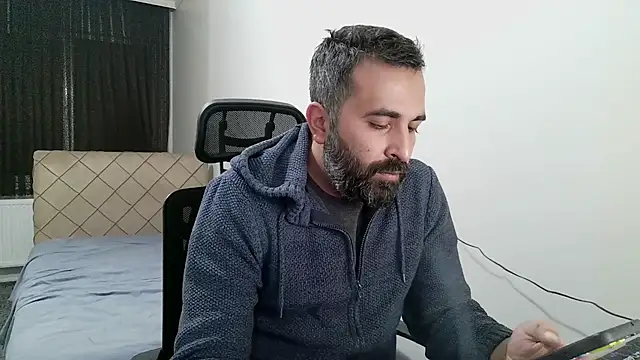 tgltplsr online show from November 2025 02:11:01 AM