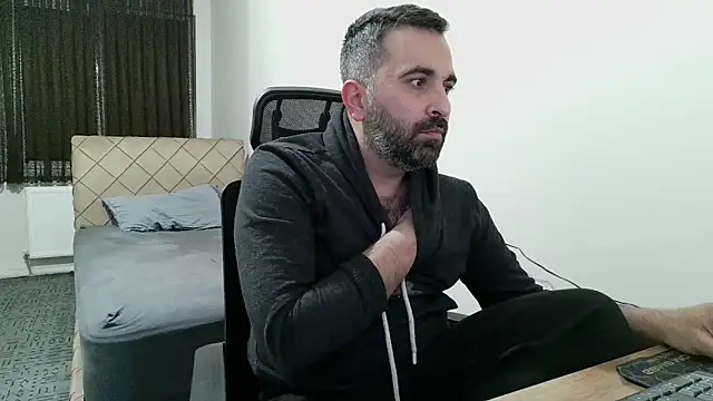 tgltplsr online show from February 2026 09:40:02 PM