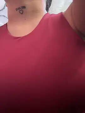 LunaBaker-1 online show from October 2025 07:48:02 PM