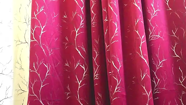 Snapshot of LuscousPussy chatting on March 2025 07:46:02 AM LuscousPussy online show from March 2025 07:46:02 AM