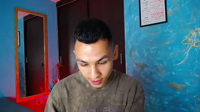 Snapshot of liuscast22 chatting on January 2025 12:31:01 PM liuscast22 online show from January 2025 12:31:01 PM