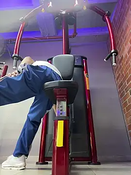 Snapshot of liuscast22 chatting on February 2025 04:46:02 PM liuscast22 online show from February 2025 04:46:02 PM